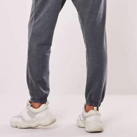 Grey Washed 90s Style Joggers - Picture 3 of 4